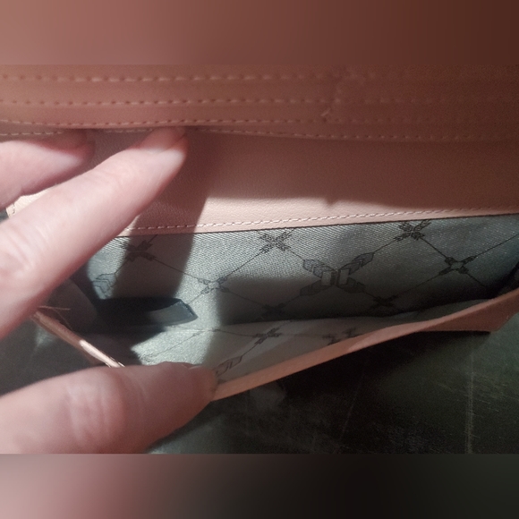 Aimee Kestenber Marietta Flat Bifold Wallet New - Picture 11 of 13